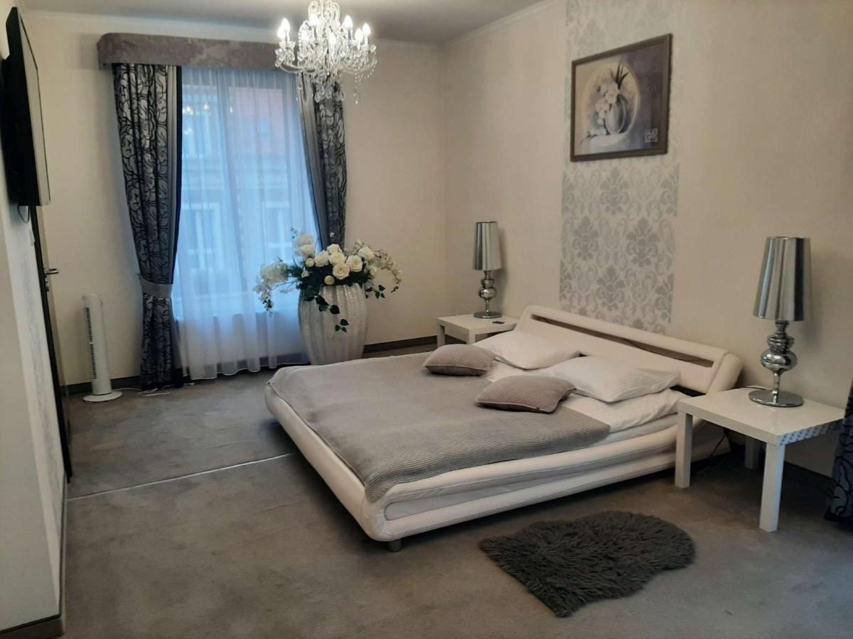 Pokoje Goscinne Teczowa Luban Exterior foto